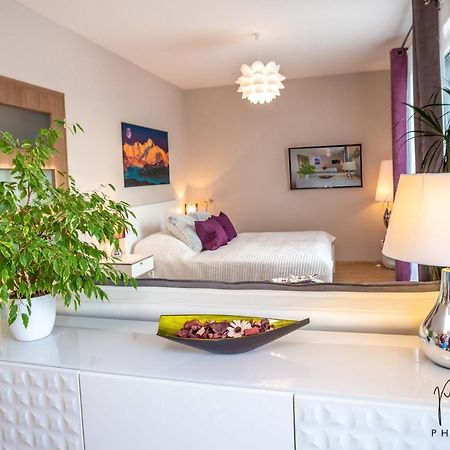 Luxurious, Lovely And Romantic Apartment In ตาบอร์ ภายนอก รูปภาพ